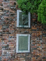 �߂Â��ƐԂƂ�ڂ̉��y������܂��`��